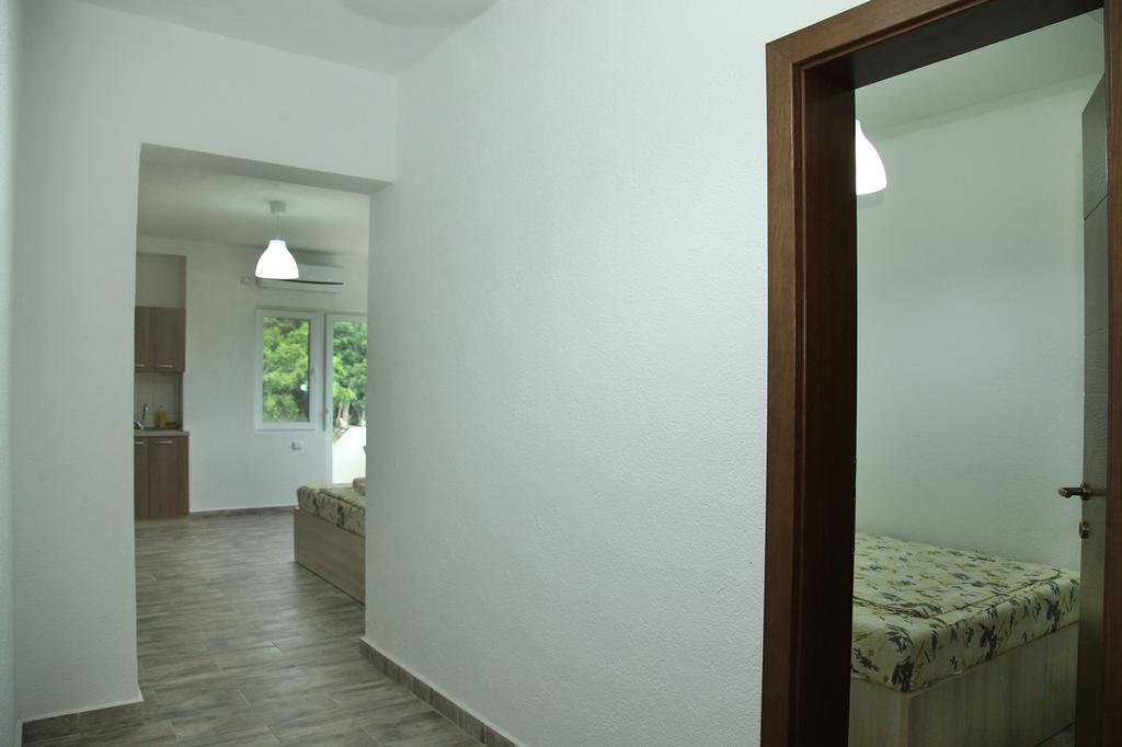 Apartmani Alex Beach Dojran Zimmer foto